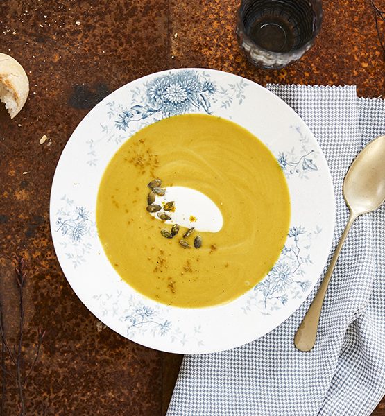 Pompoensoep met yoghurt recept